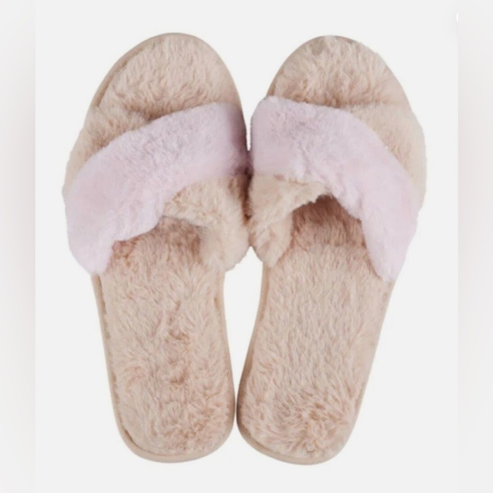 NWT L*Space Cloud Slippers Pink Creme‎ Women XS/Small Fits Size 6-7